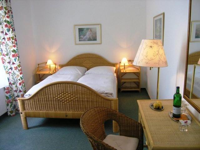 Hotel Villa Constantia Radebeul Buitenkant foto