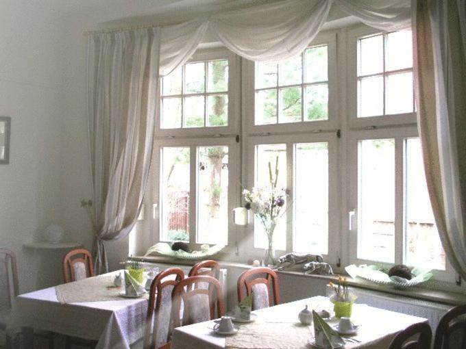 Hotel Villa Constantia Radebeul Buitenkant foto