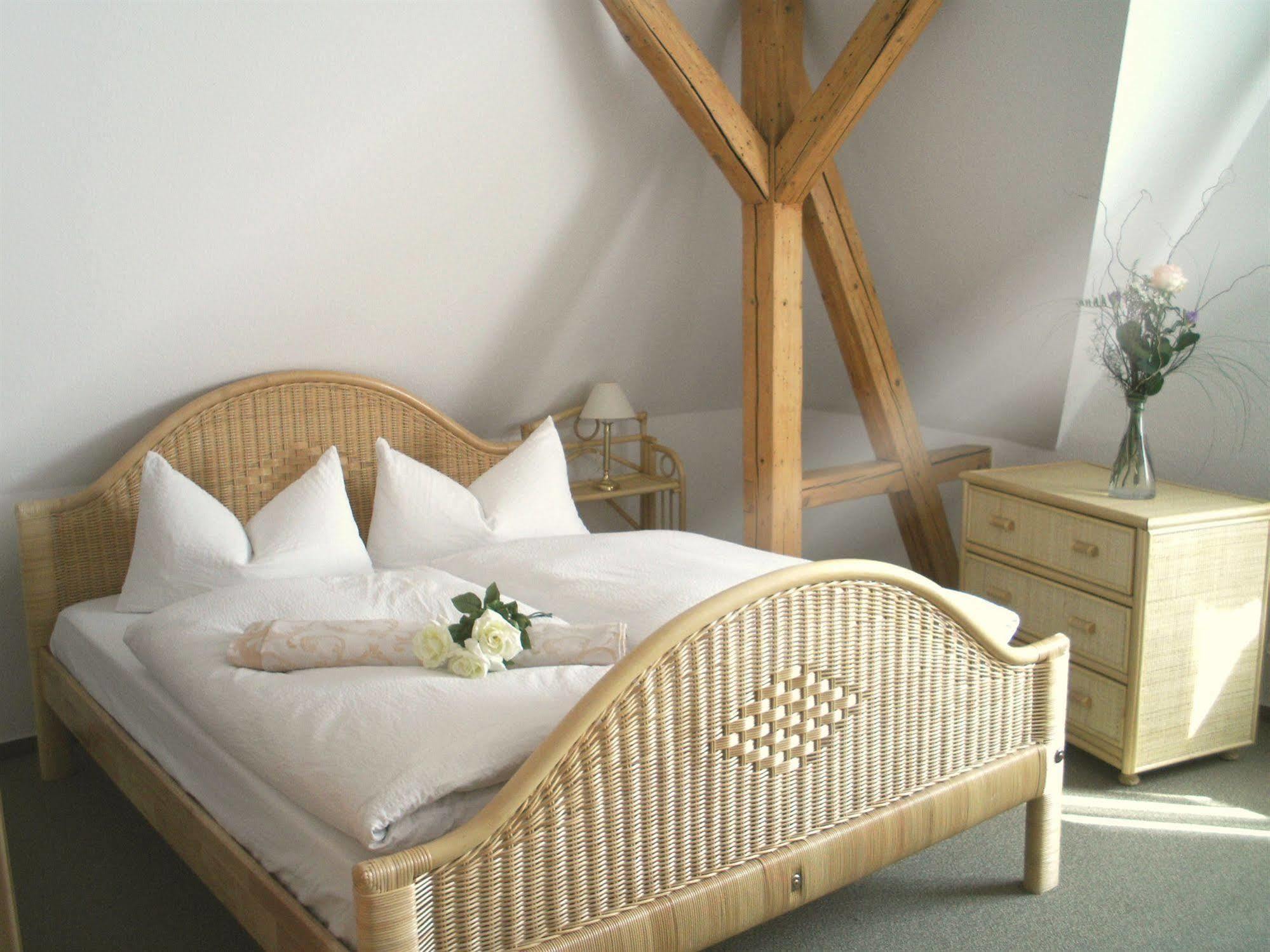 Hotel Villa Constantia Radebeul Buitenkant foto